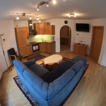 Haus Hedwig 아파트 푸슐암시