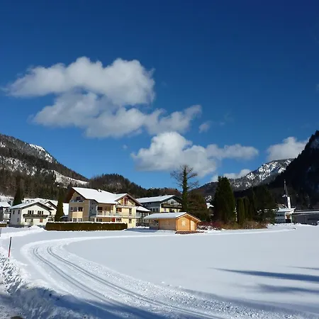 Haus Hedwig 아파트 *